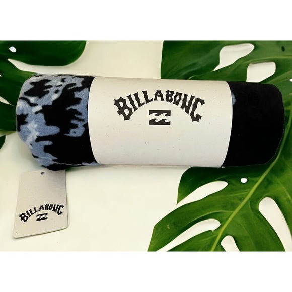 Billabong Palmer Swim Surf Beach Towel 63x31.5 Tropical Pattern Fast Shipping - Picture 4 of 12